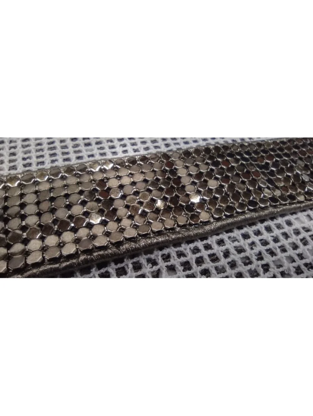 1970s Metal Mesh Olive Metallic Leather Belt Cinch Waist Small 25 / 27
